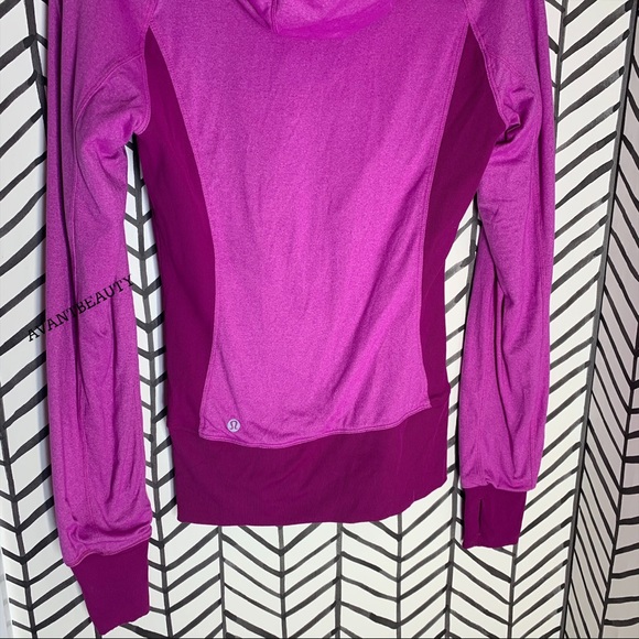 Lululemon in flux jacket reversible regal plum 8 - Picture 13 of 15